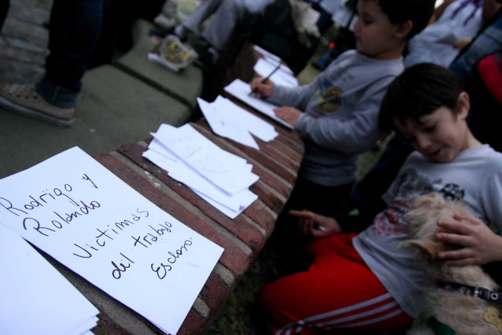 Las muertes en el taller clandestino sobrevuelan este 1° de mayo 20150430-TallerQuemado-GPantano (2)