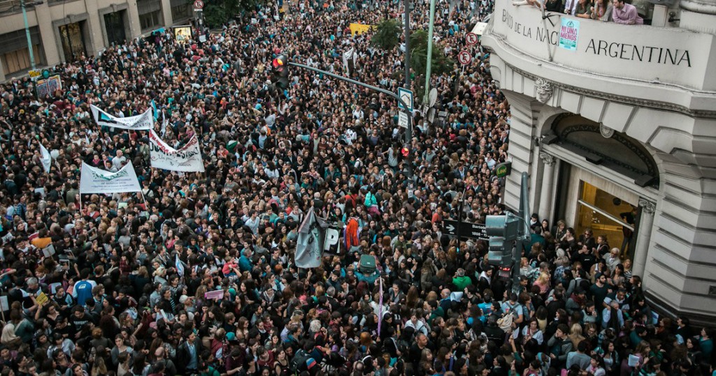 Ni Una Menos – Galería fotográfica NiUnaMenos_FAndicoechea_008