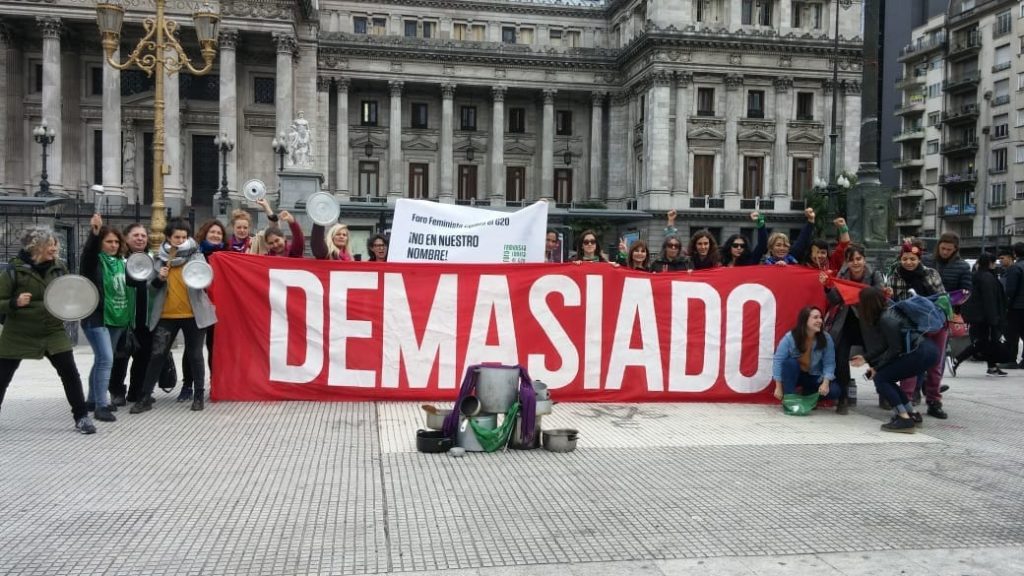 W20: Tu mujer emprendedora, es ajustadora WhatsApp Image 2018-10-02 at 00.08.09