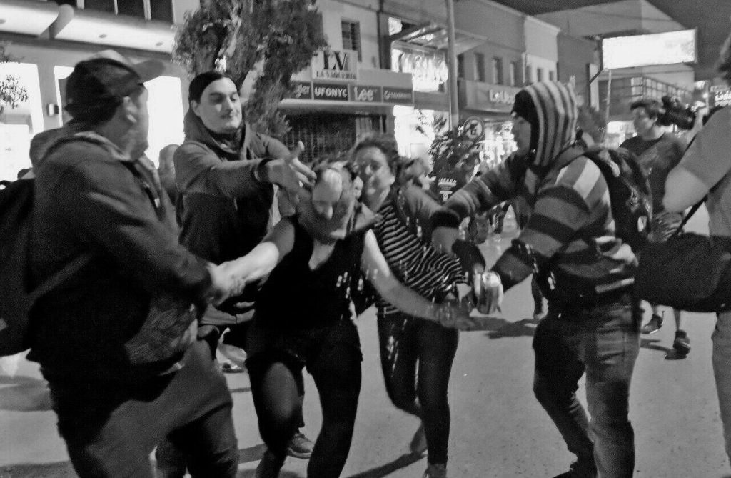 “Puta, a ver ahora si sos tan revolucionaria” photo5062243820699232251