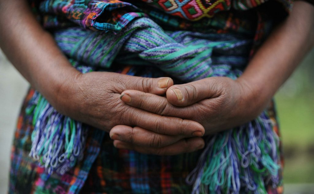 “Presentes”. Por Guisela López (Guatemala) guate