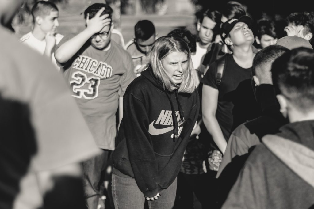 Rap feminista: la revolución llegó a las batallas de Freestyle roma blanco y negro