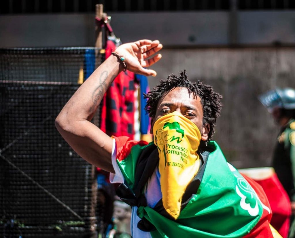 Colombia: 1 de Mayo combativo 59229807_2045273465596069_4991011864948244480_o