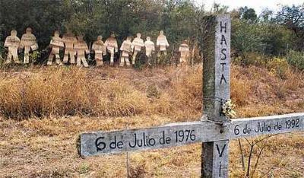 Para que nunca más alguien se quede sin estampillas y sin cigarrillos, recordamos a Pablo Outes 15362-senializaran-el-lugar-donde-se-cometio-la-masacre-de-palomitas