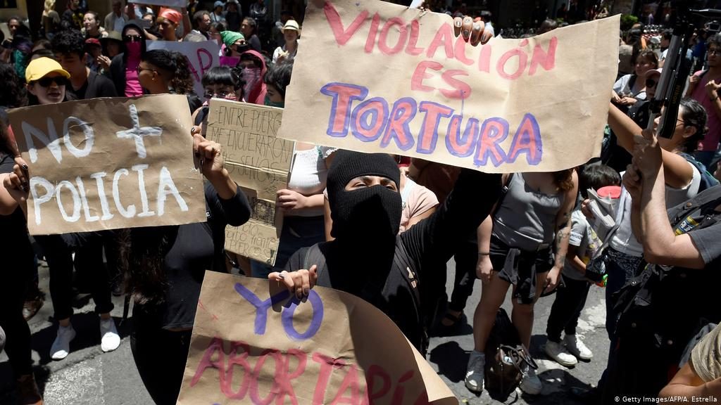 Las provocadoras mexico policias violadores