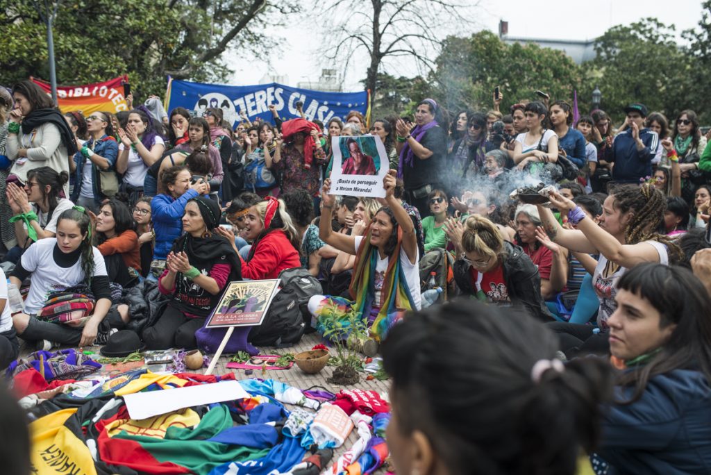 Feministas del Abya Yala: Tejidos de resistencias AC_20191013_0049