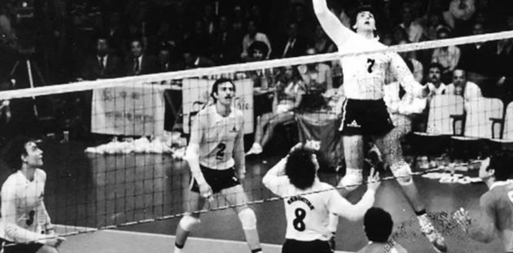 90677625_10222161924818467_1716813344356171776_o