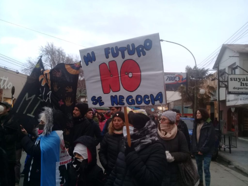 Chubut: asambleas ciudadanas contra la megaminería y en defensa de la vida no a la mina 1