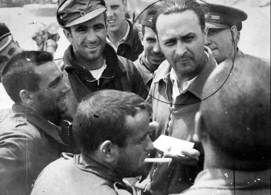 “España bajo el comando del pueblo”: ¿No es el coraje una hermosura? cci reportero