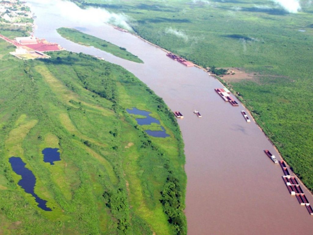 Hidrovía: ¿El agua es de quien la navega? 6CQSNVXYRZAGXKTN2XBY2RNXTA