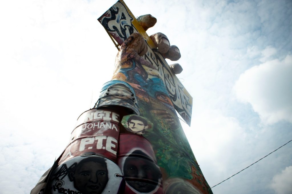 Nos faltan los nadie, los presos políticos del Paro Nacional Puerto_Resistencia
