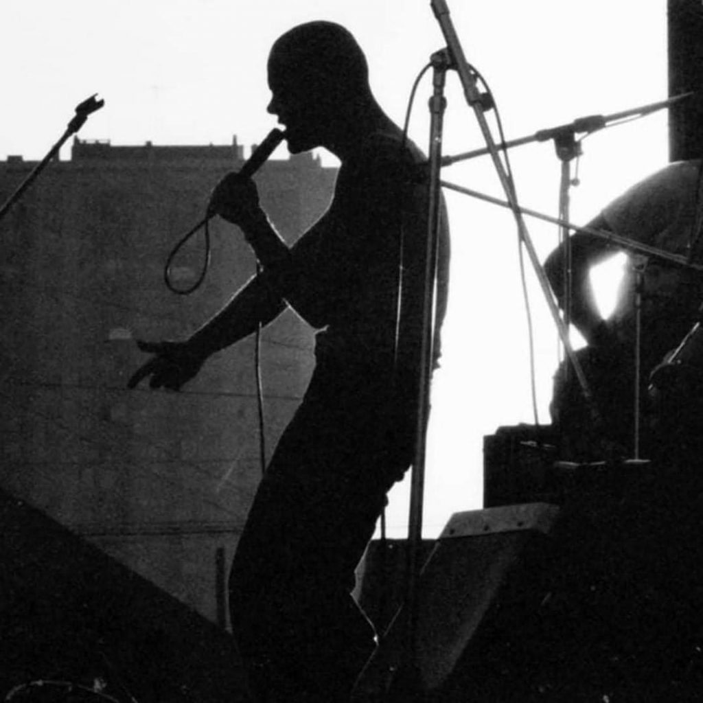 Rock del Sol a la Luna: Sumo y la insospechada creatividad WhatsApp Image 2023-03-20 at 22.04.06