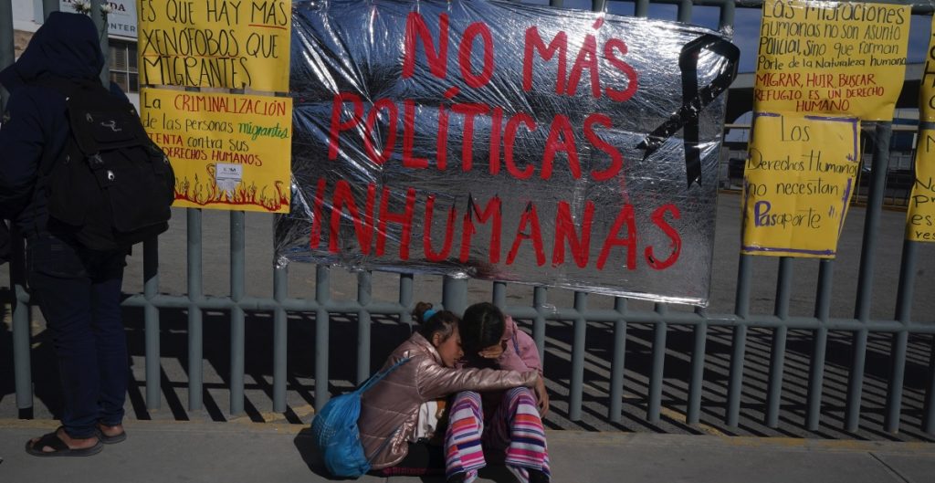 La migración guatemalteca en tres capítulos: tragedias, remesas y deportaciones Portada-nota-migrantes-Credito-AP