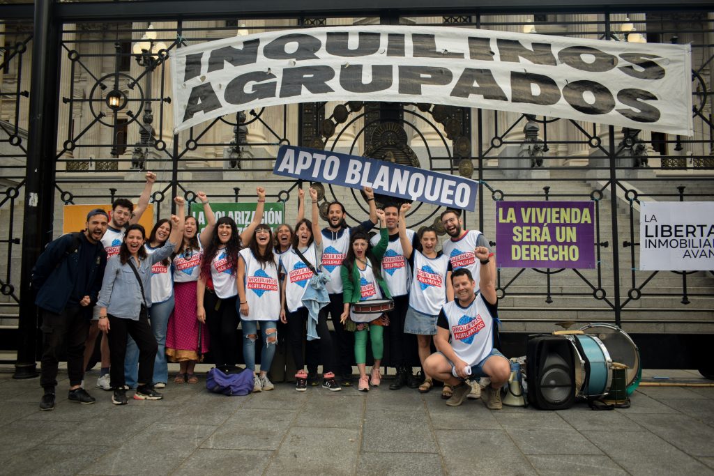 Una ley que protege a lxs inquilinxs del abuso inmobiliario DSC_1836