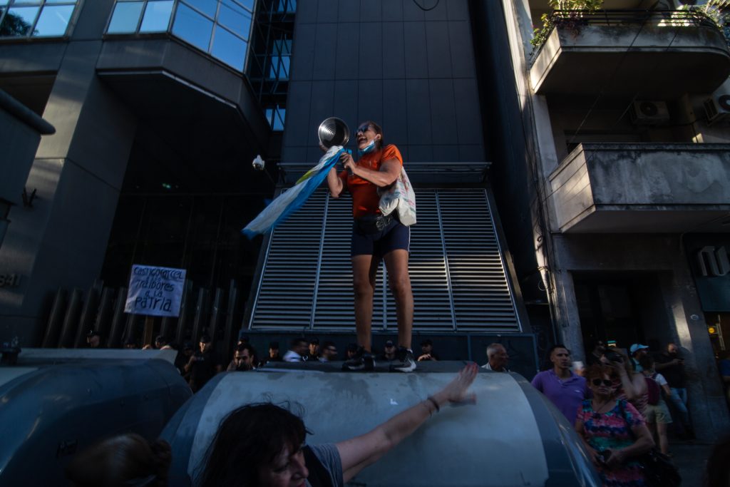 Capturar la rabia: ¿Cuál es el rol del fotoperiodismo en las manifestaciones populares? IMG_0521